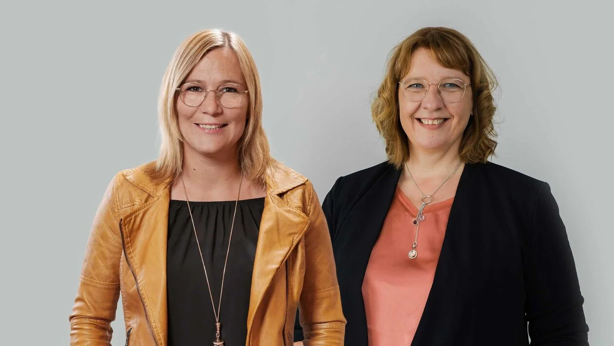 Mediathek Moderatorinnen Gabriele Webelsiep und Susanne Tauscher Thon Moderatorinnen Susanne Tauscher-Thon und Gabriele Webelsiep