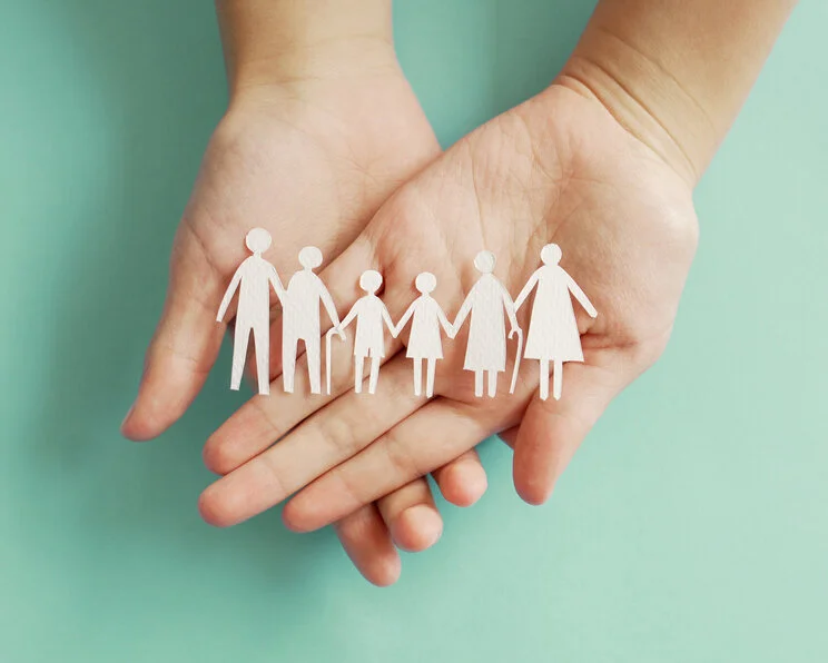 Pflege: Hände, Familie, Illustration Pflegethemen