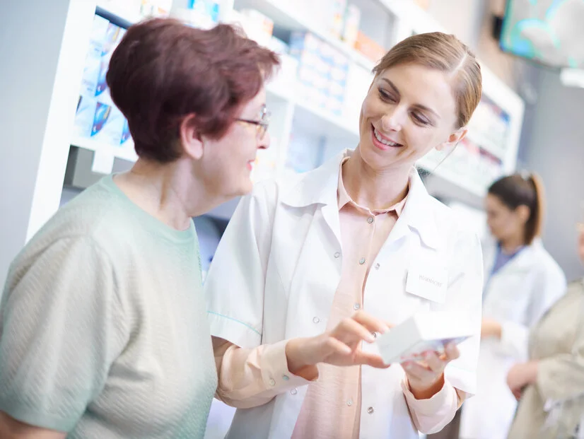  Foto zu Apotheken: Tarifvertrag 2024, Gehalt und Gehaltstabellen PTA, PKA 