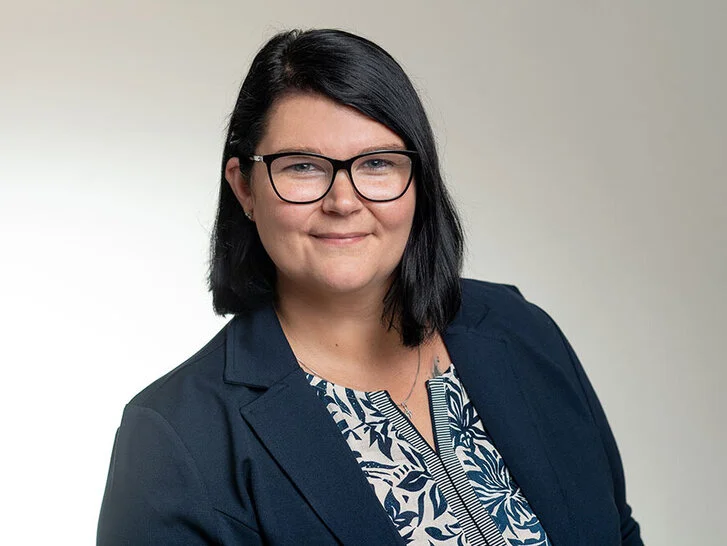 Vorschaubild Jennifer von Klonczynski Mediathek Portrait