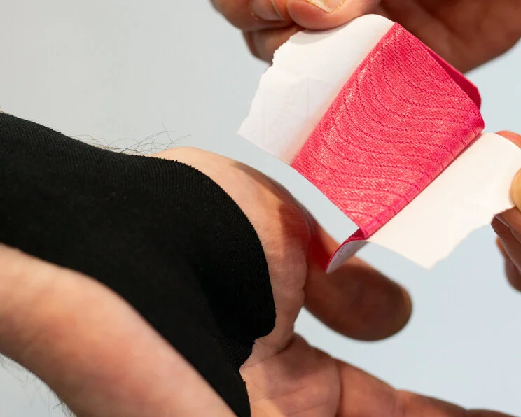 Klebefläche Kinesiologietape mit Polyacrylat-Kleber Medizinische Haftkleber: Arten und Eigenschaften