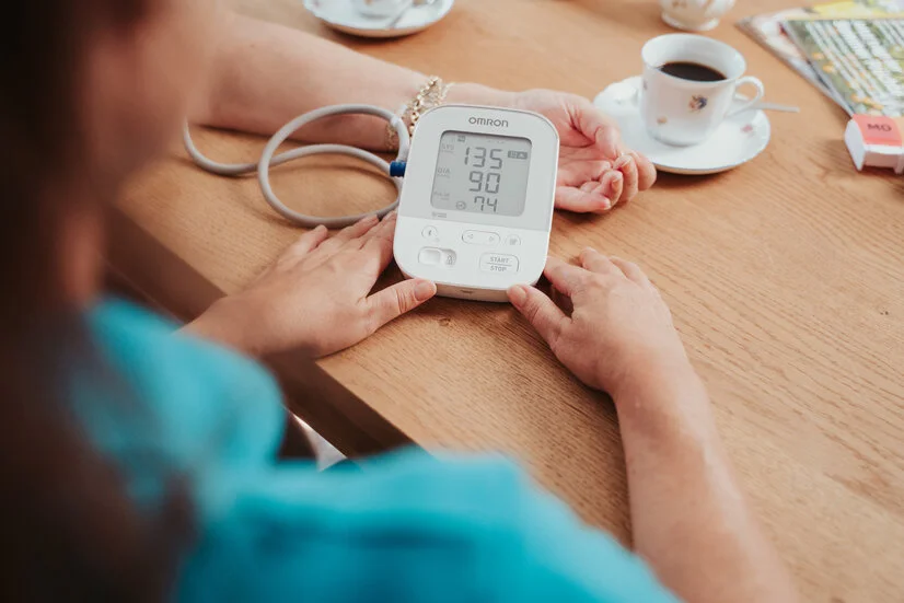 Digitales Blutdruck-Messgerät