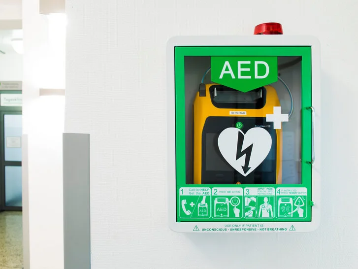 defibrillator-aed