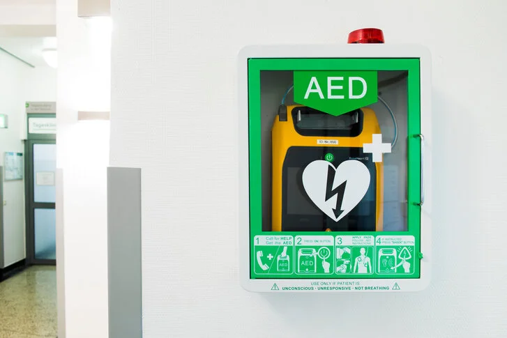 defibrillator-aed