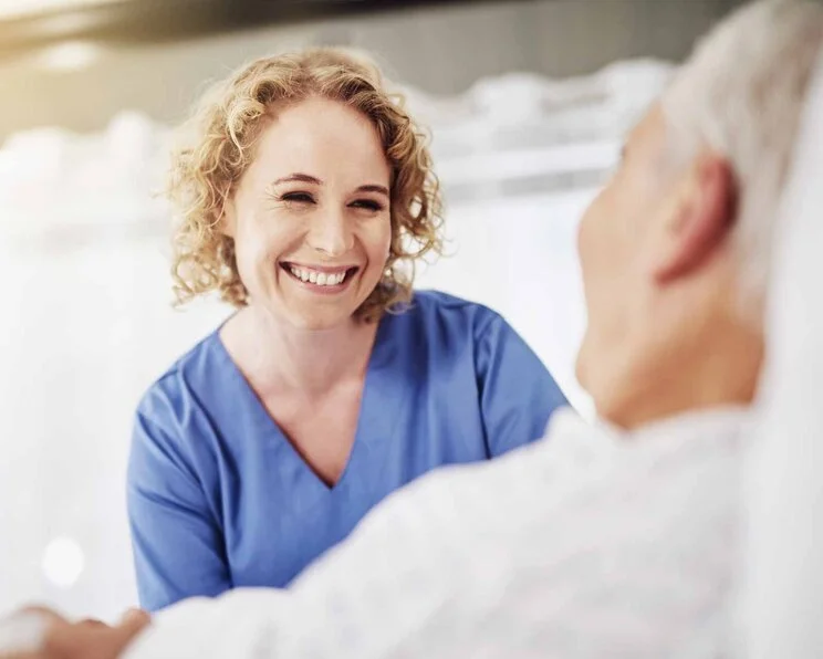 MFA-Besuch Hausbesuche bei Patienten: Regelungen, Telemedizin